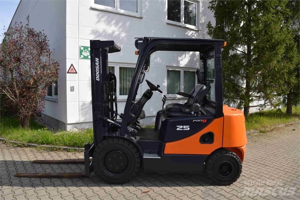 Doosan D 25 S-5 Diiseltõstukid