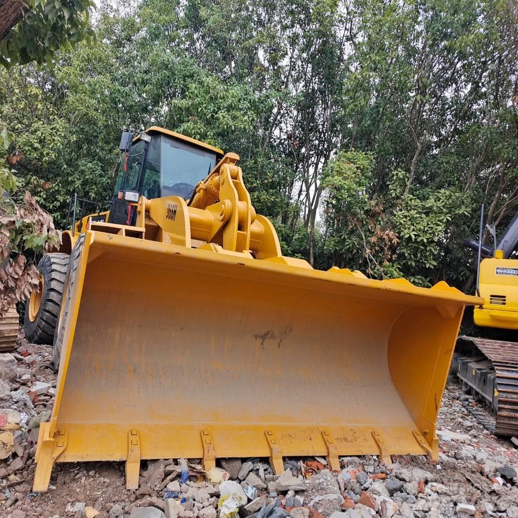 CAT 966G Rataslaadurid