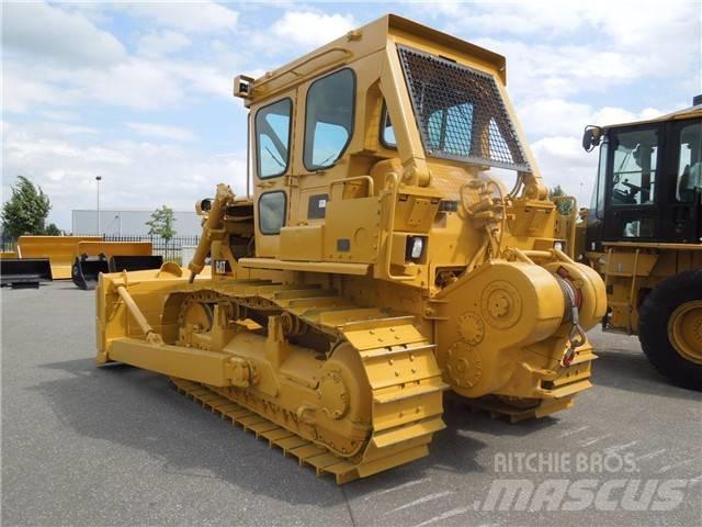 CAT D 7 G Buldooserid