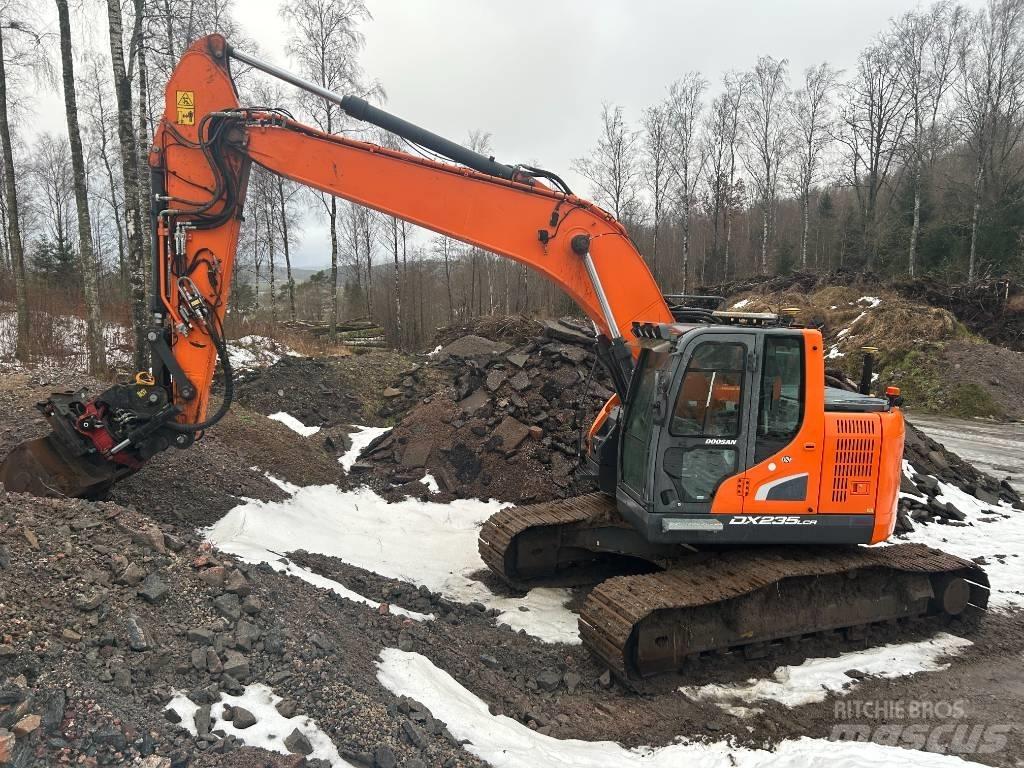 Doosan DX 235 LCR-5 Roomikekskavaatorid
