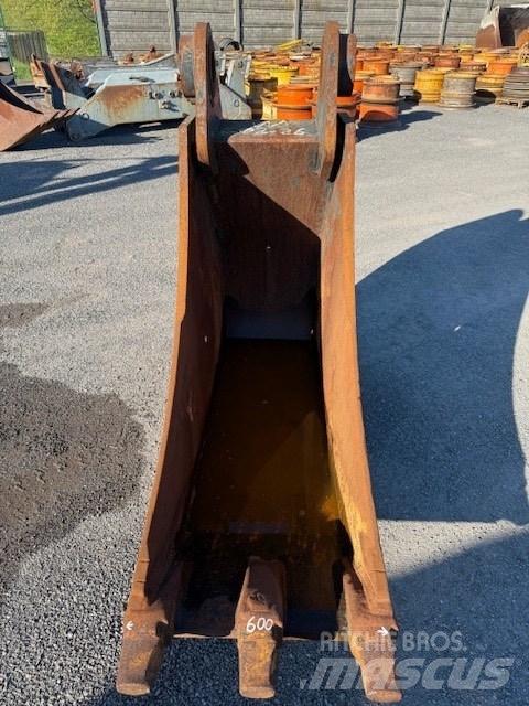 CAT 324 SZER 600 MM Ekskavaatorikopad ja lisaseadmed