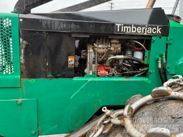 Timberjack 240C Väljaveotraktorid