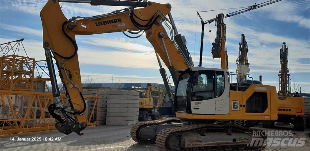 Liebherr R934 Roomikekskavaatorid