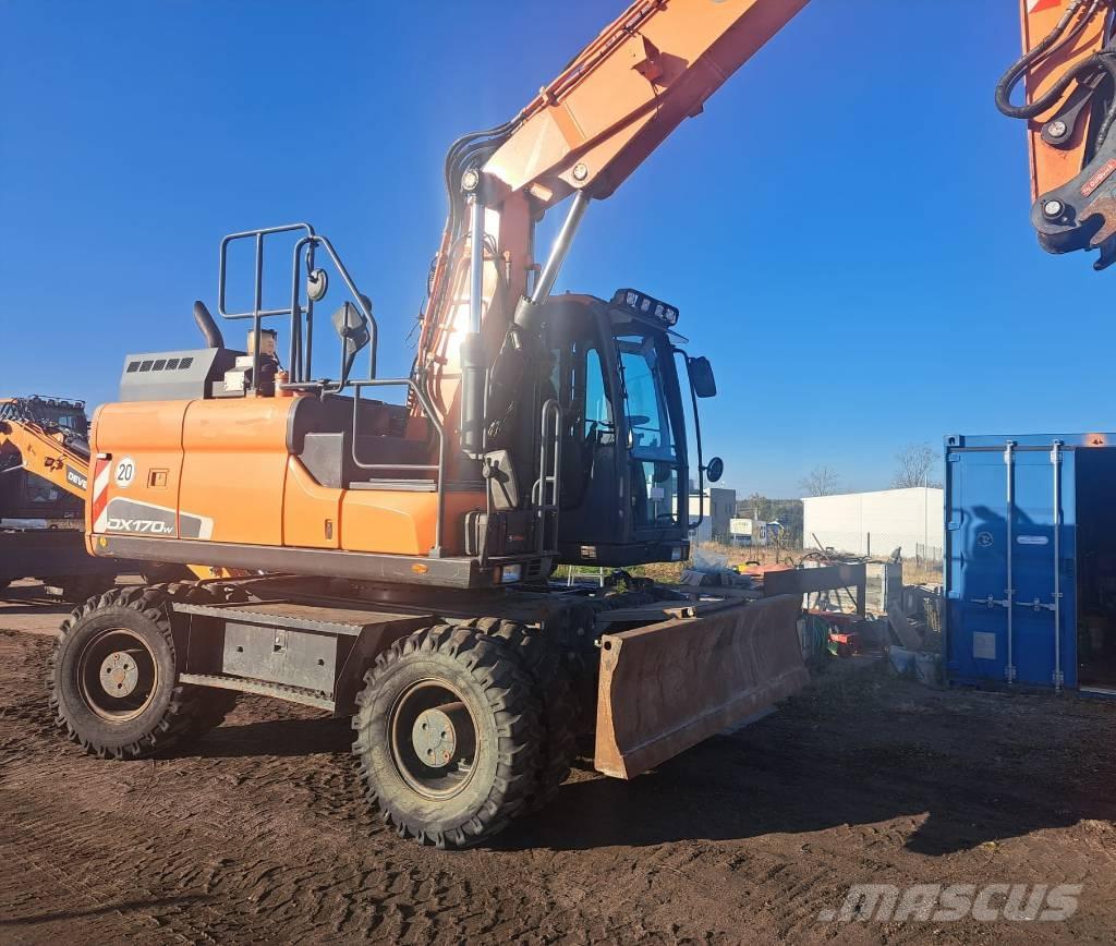 Doosan DX170W-5 Ratasekskavaatorid