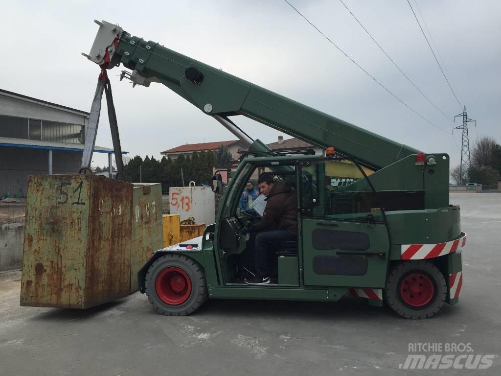 JMG MC 110 Minikraanad