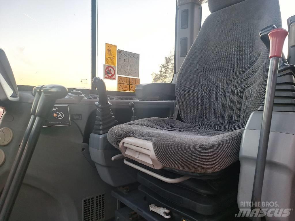 Doosan DX 80 R Väikeekskavaatorid 7t-12t