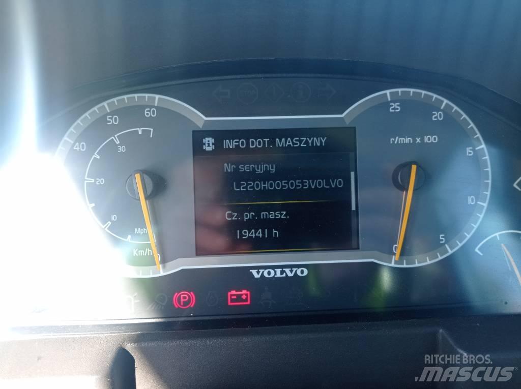 Volvo L 220 H Rataslaadurid