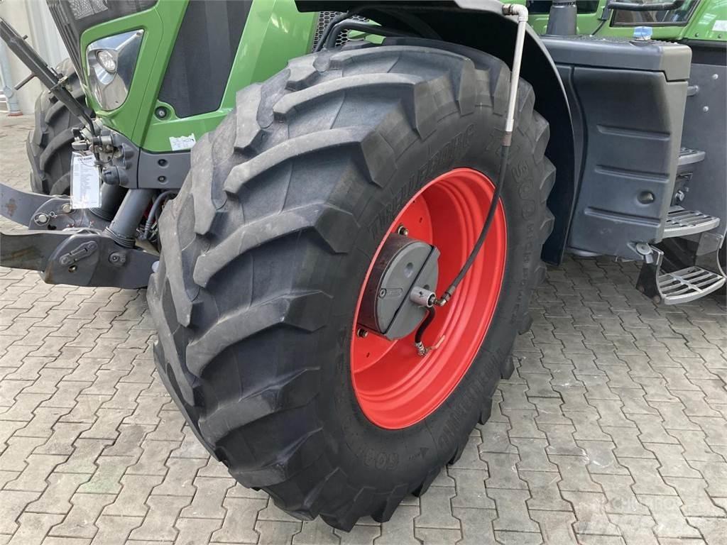 Fendt 933 Vario Traktorid