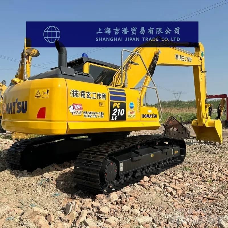 Komatsu PC 210 Roomikekskavaatorid