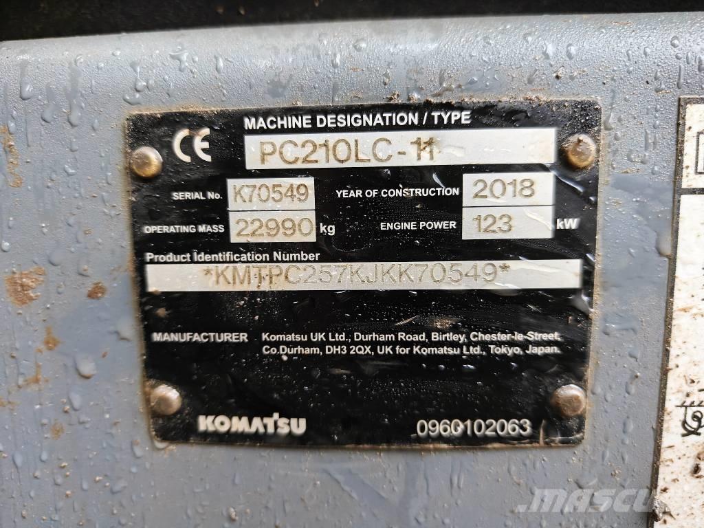 Komatsu PC 210 LC-11 Roomikekskavaatorid