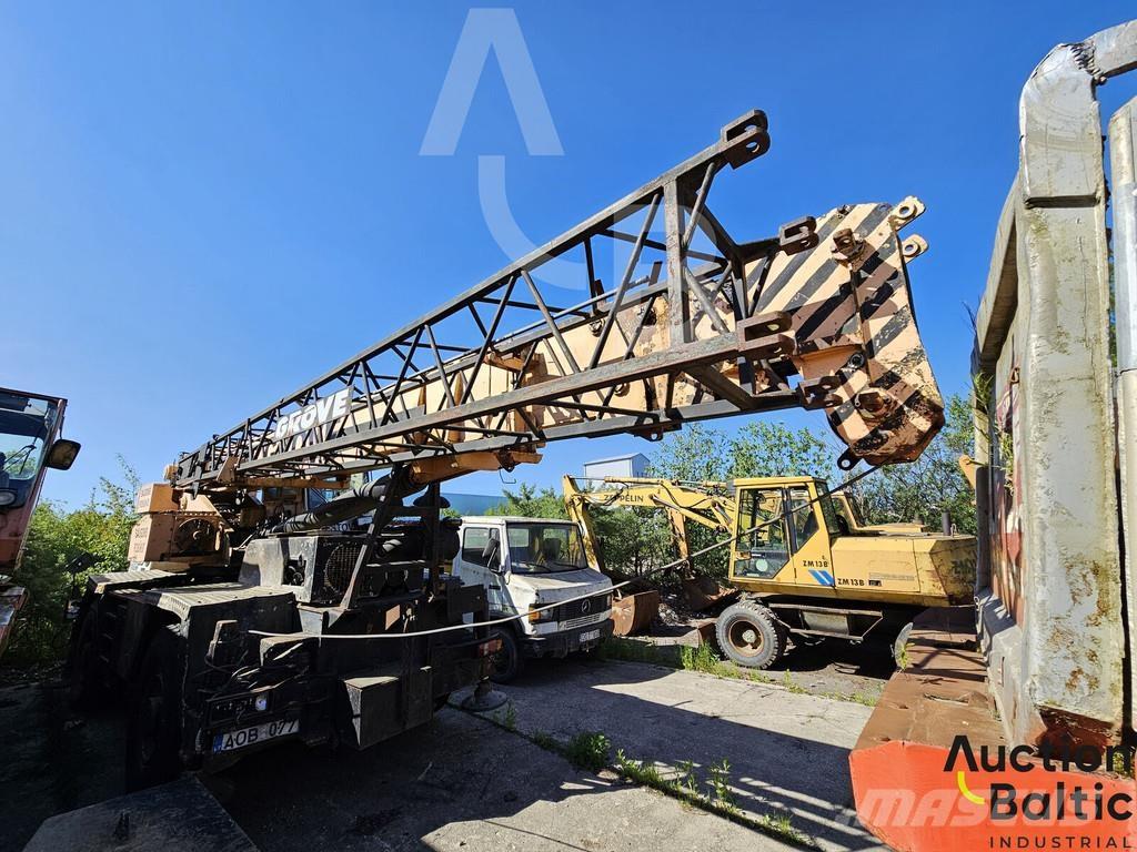 Grove AT 633 B Kraanaga veokid