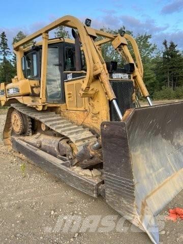 CAT D 6 R XL Buldooserid