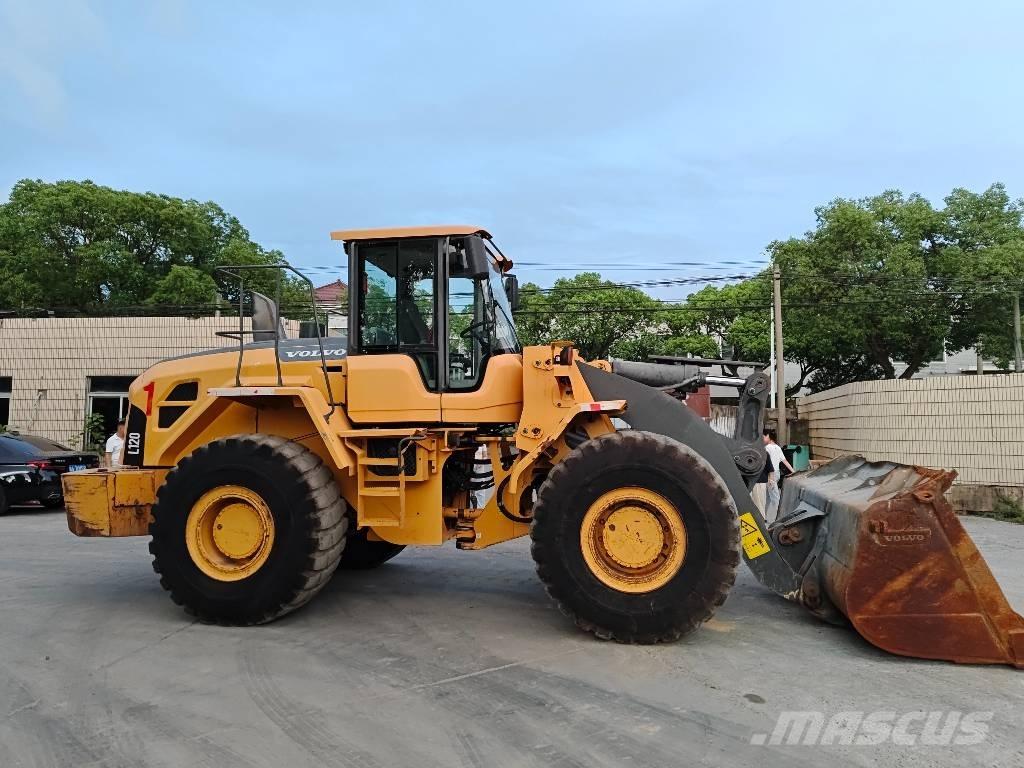Volvo L 120 Rataslaadurid