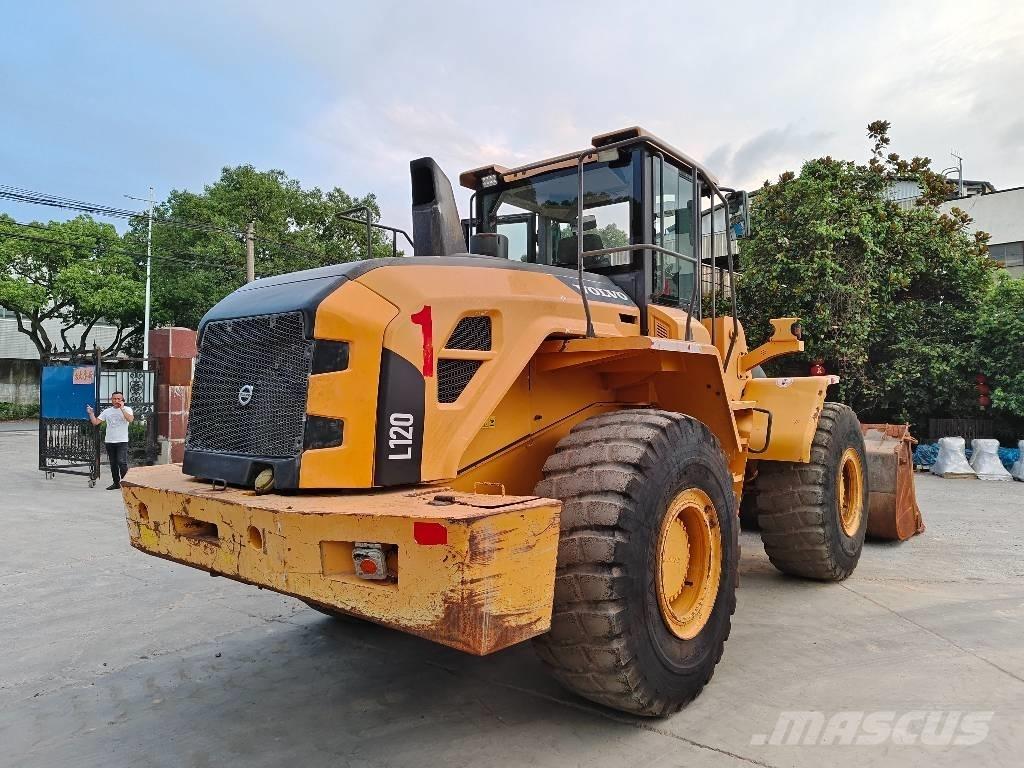 Volvo L 120 Rataslaadurid