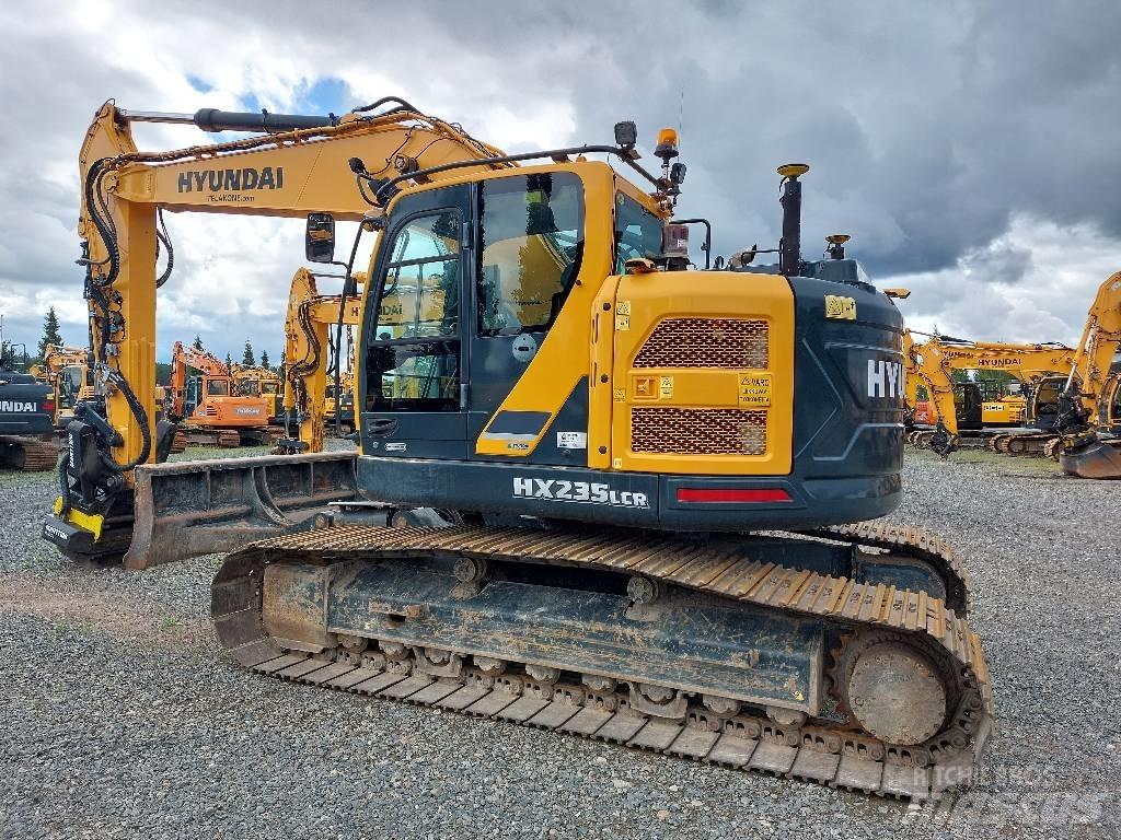 Hyundai HX 235 LCRD Roomikekskavaatorid