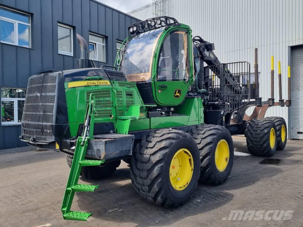 John Deere 1510 G Forwarderid