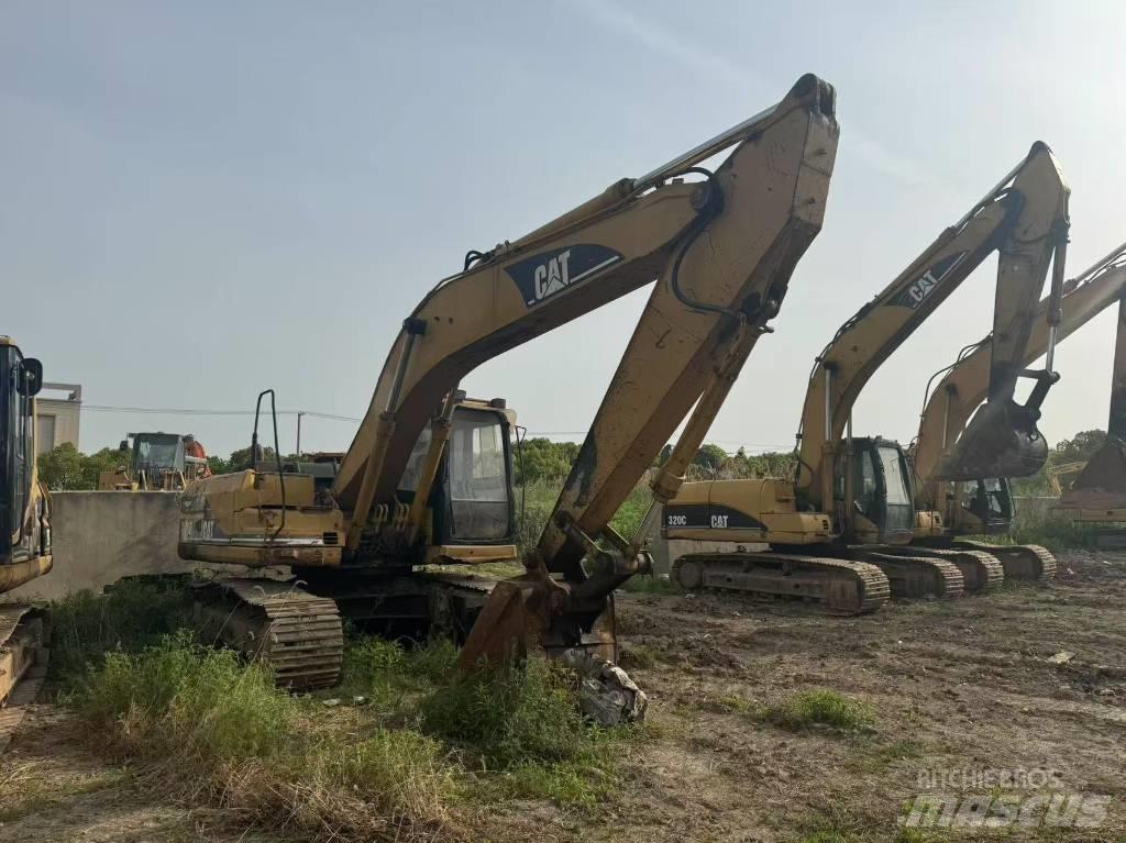 CAT 320 B L Roomikekskavaatorid