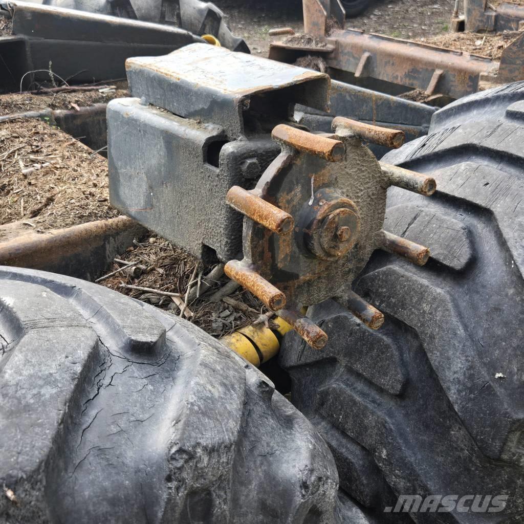 Valtra N 134 Forest Traktorid