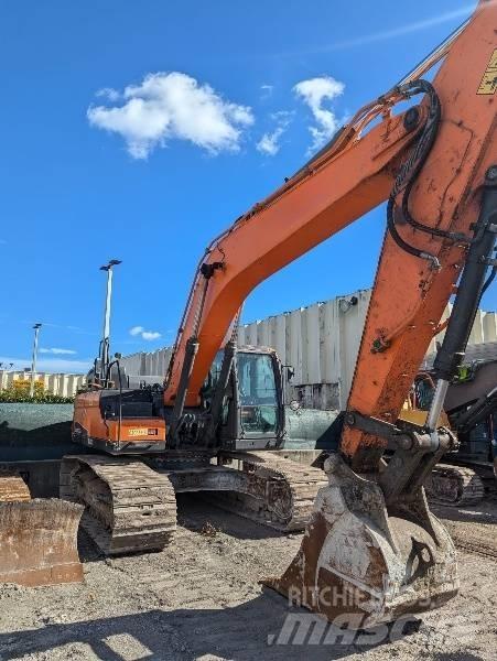 Doosan DX 300 LC-5 Roomikekskavaatorid