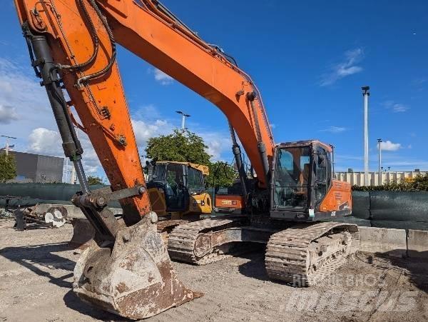 Doosan DX 300 LC-5 Roomikekskavaatorid