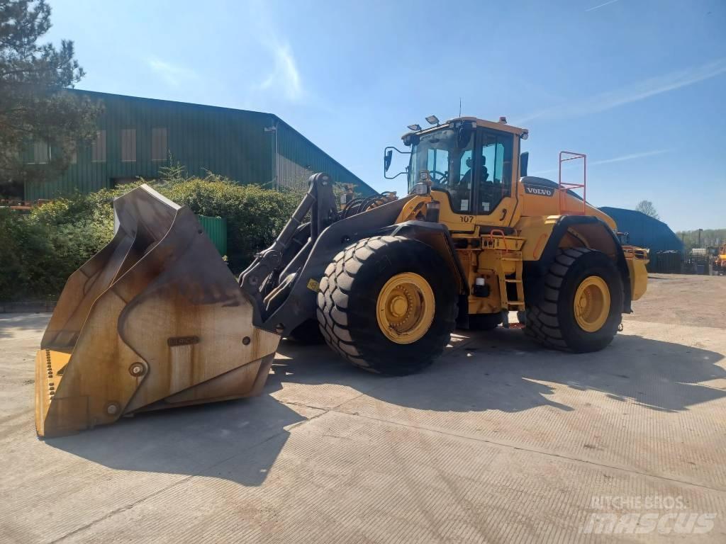 Volvo L 220 H Rataslaadurid