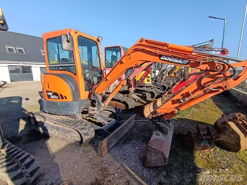 Doosan DX 30 Z Miniekskavaatorid < 7 t