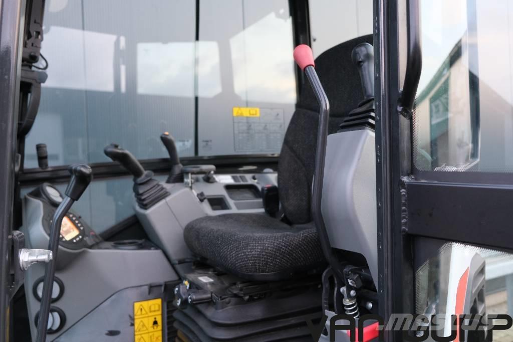 Bobcat E27 | 2022 | 383h Miniekskavaatorid < 7 t