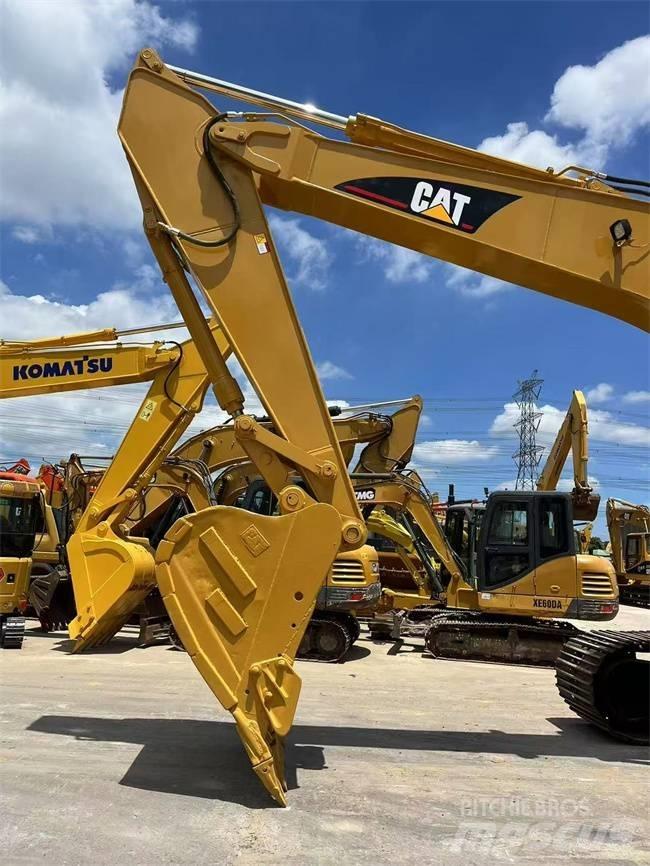 CAT 325 CL Roomikekskavaatorid
