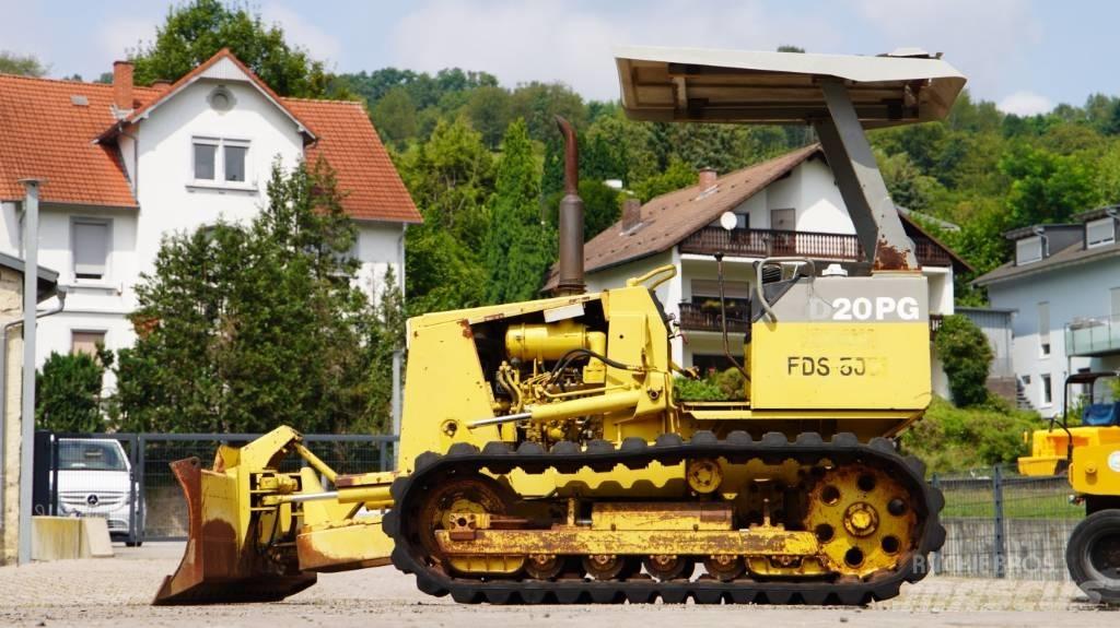 Komatsu D 20 PG-7 Buldooserid