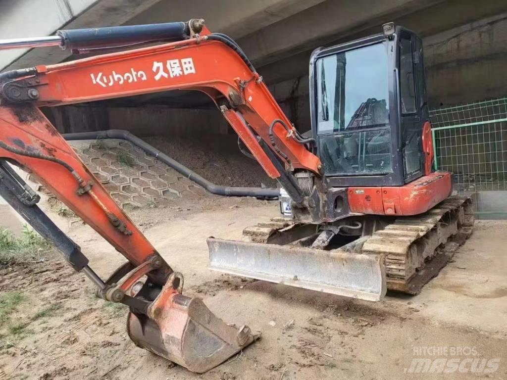 Kubota KX 155-5 Roomikekskavaatorid