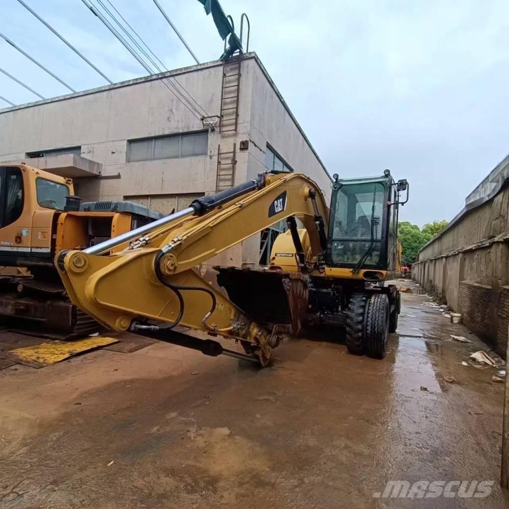 CAT M315D2 Ratasekskavaatorid