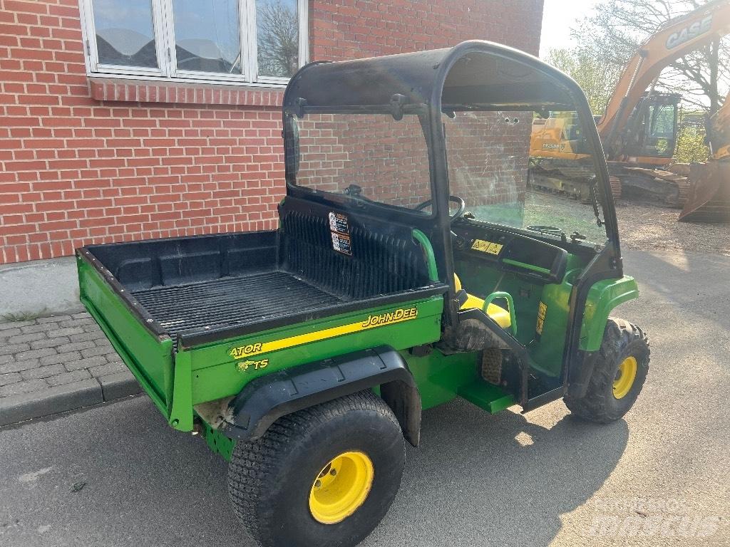 John Deere Gator TS Kommunaalteenuste tehnika