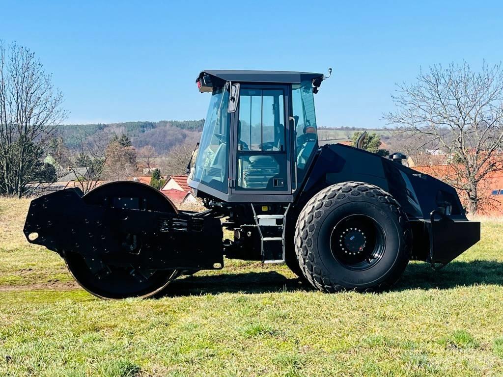 Ammann ARS 110 Ühe trumliga rullid