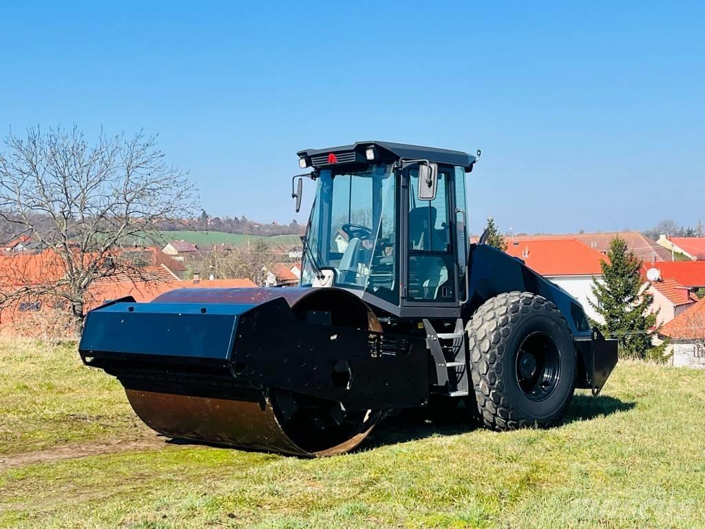 Ammann ARS 110 Ühe trumliga rullid
