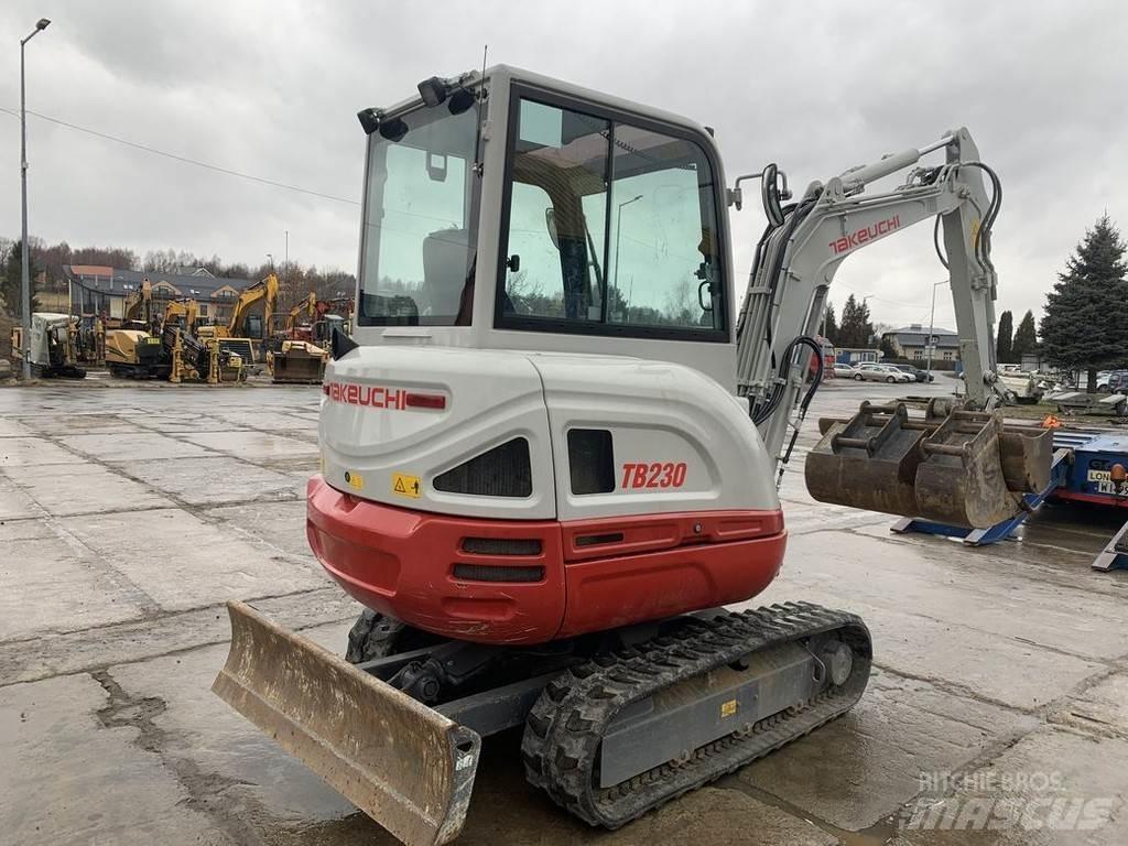 Takeuchi TB230 V3 Miniekskavaatorid < 7 t