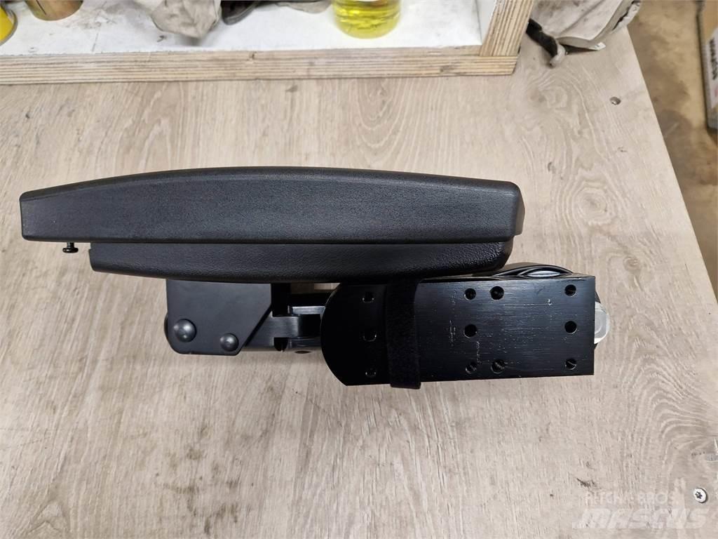 Eco Log B7033579 Kabiinid