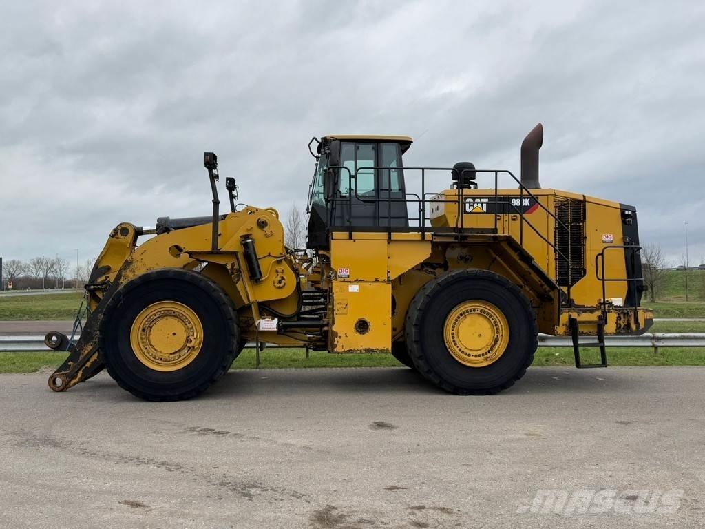 CAT 988K Rataslaadurid