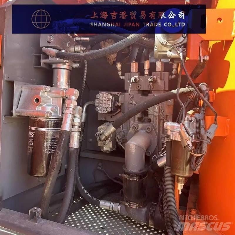 Hitachi ZX 160 Roomikekskavaatorid