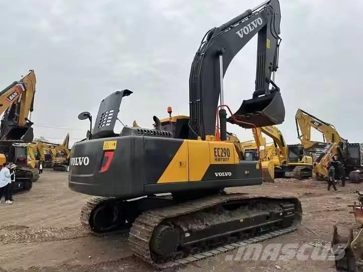 Volvo EC 290 Roomikekskavaatorid