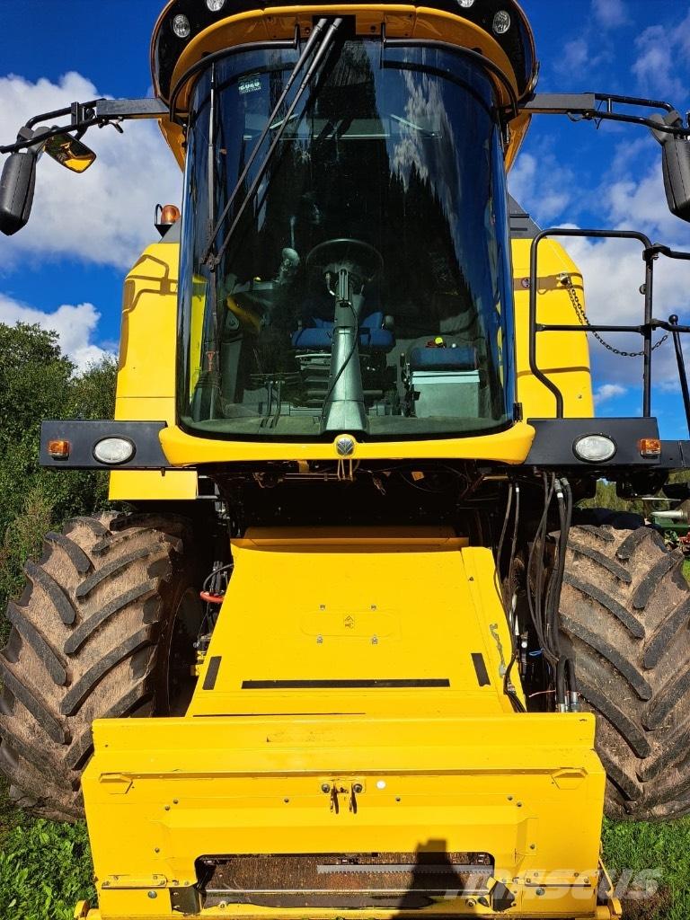 New Holland TC 5.90 Teraviljakombainid
