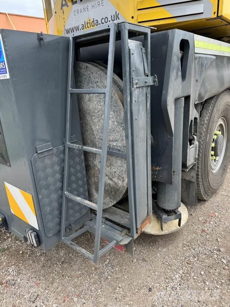 Terex AC140C Maastikutõstukid