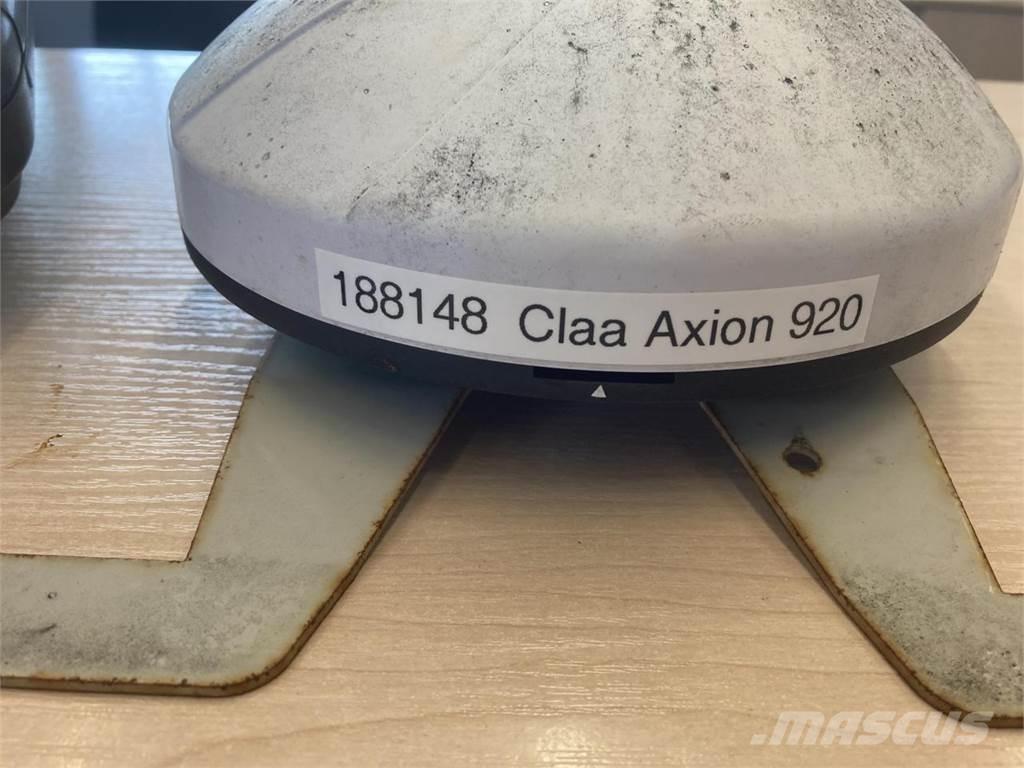 CLAAS Axion 920 Traktorid