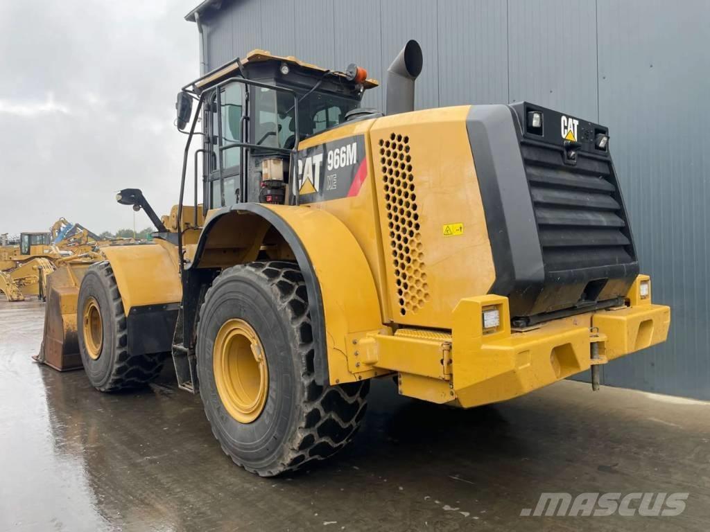 CAT 966M XE Rataslaadurid