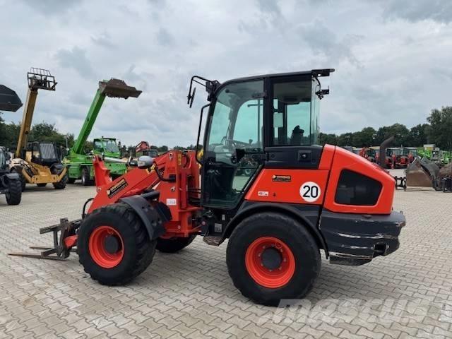 Kubota R 090 Rataslaadurid