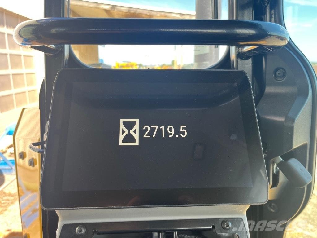 CAT D5 - D5 LGP Buldooserid