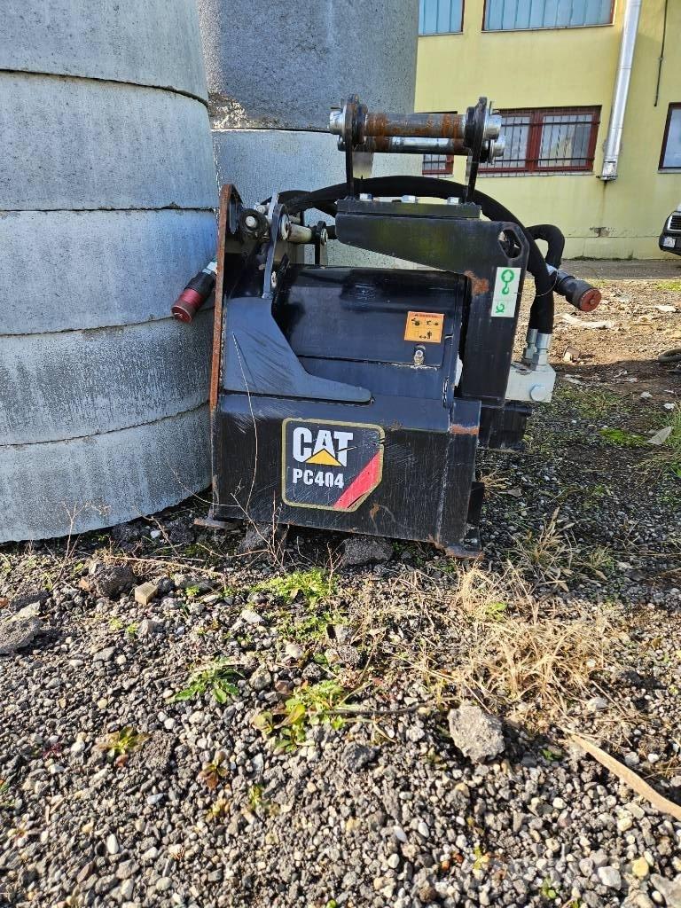CAT PC 404 Höövlid