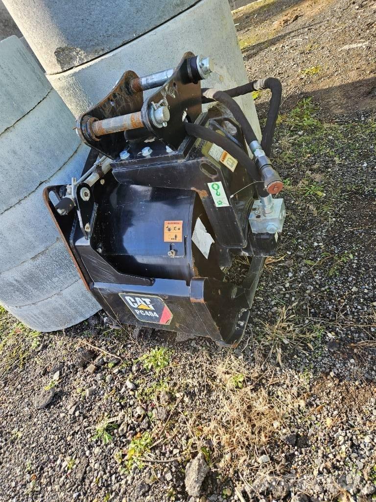 CAT PC 404 Höövlid