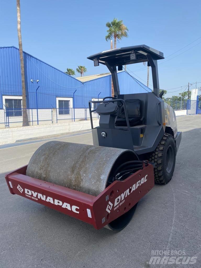 Dynapac CA 1300 D Ühe trumliga rullid