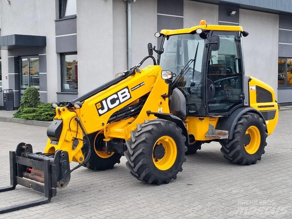 JCB TM 180 Põllumajanduslikud teleskoopkäitlejad