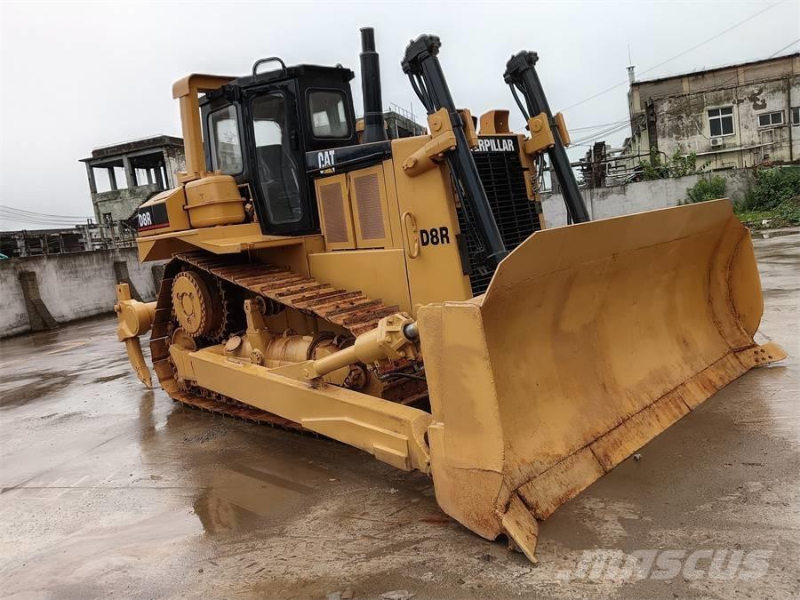 CAT D 8 R Buldooserid